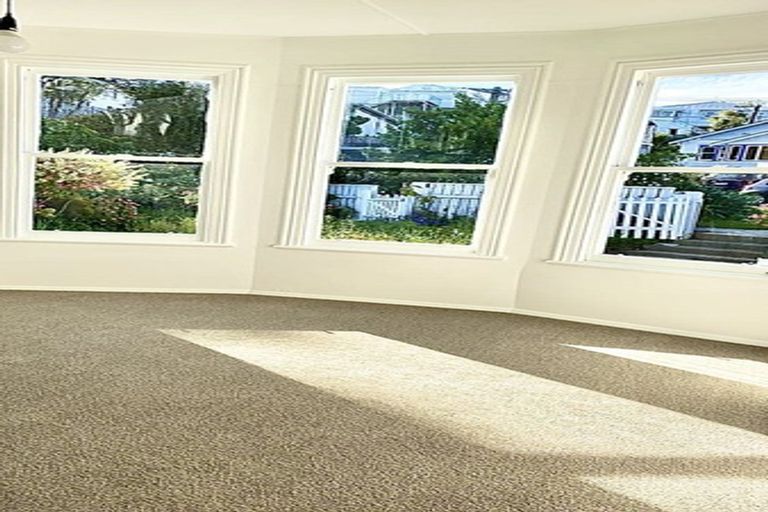 Photo of property in 11 Rewa Road, Hataitai, Wellington, 6021