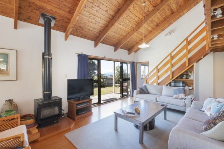 Photo of property in 11 Darroch Slope, Omaha, 0986