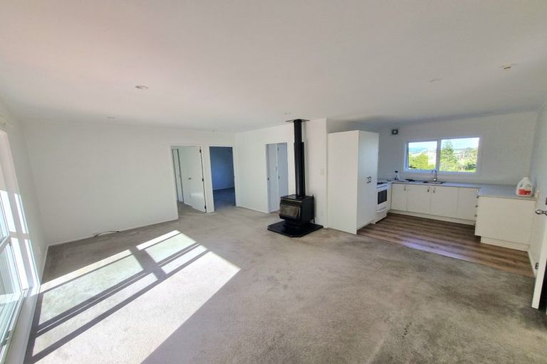 Photo of property in 388 Muriwai Road, Waimauku, 0881