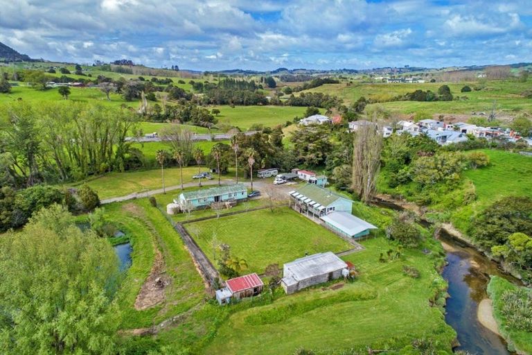 Photo of property in 3 Hurndall Street, Maungaturoto, 0520