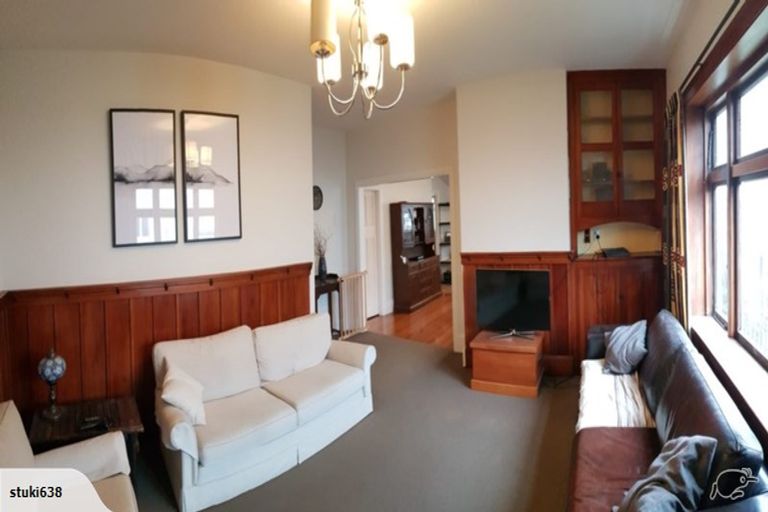 Photo of property in 6 Woodville Street, Edgeware, Christchurch, 8013
