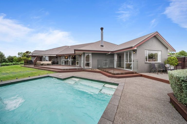 Photo of property in 91 Kaipara Road, Papakura, 2582