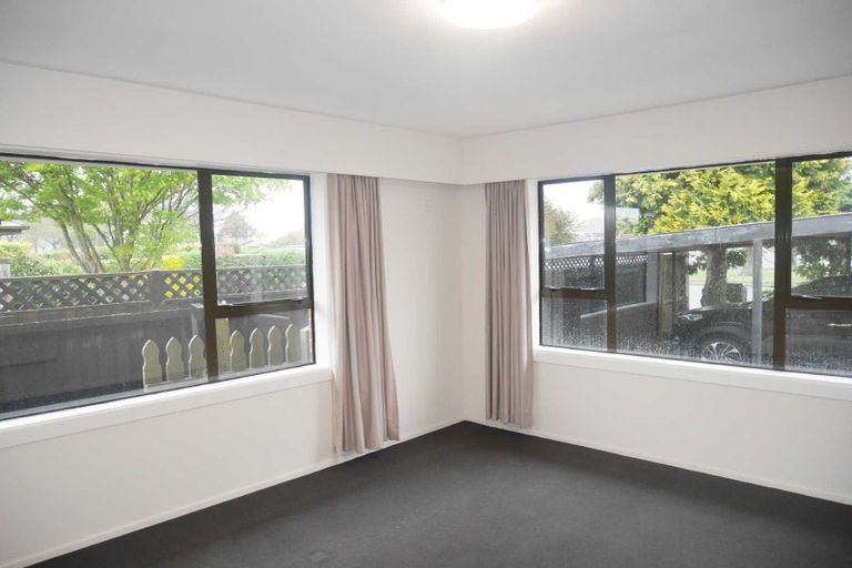 Photo of property in 1/224 Harewood Road, Bishopdale, Christchurch, 8053