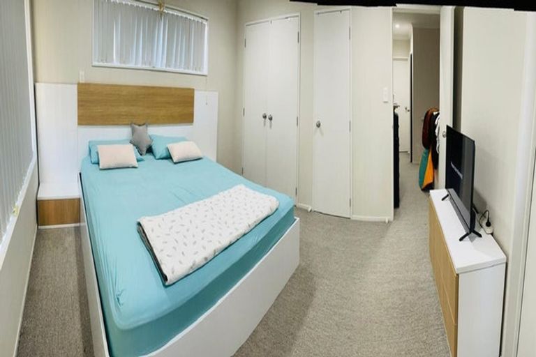 Photo of property in 94 Flat Bush School Road, Flat Bush, Auckland, 2019