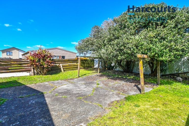 Photo of property in 255 Robertson Road, Mangere East, Auckland, 2024