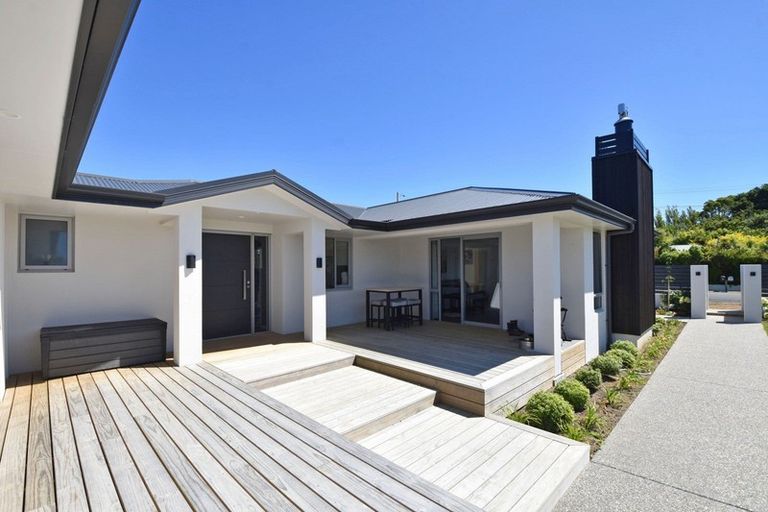 Photo of property in 8 Allan Street, Otatara, Invercargill, 9879