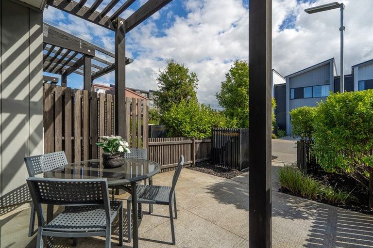 Photo of property in 15 Piko Lane, Hobsonville, Auckland, 0616