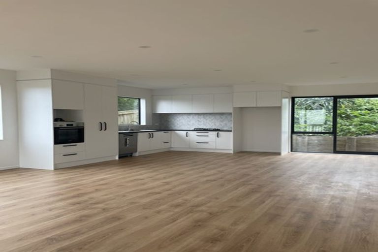 Photo of property in 1c Zion Road, Birkenhead, Auckland, 0626