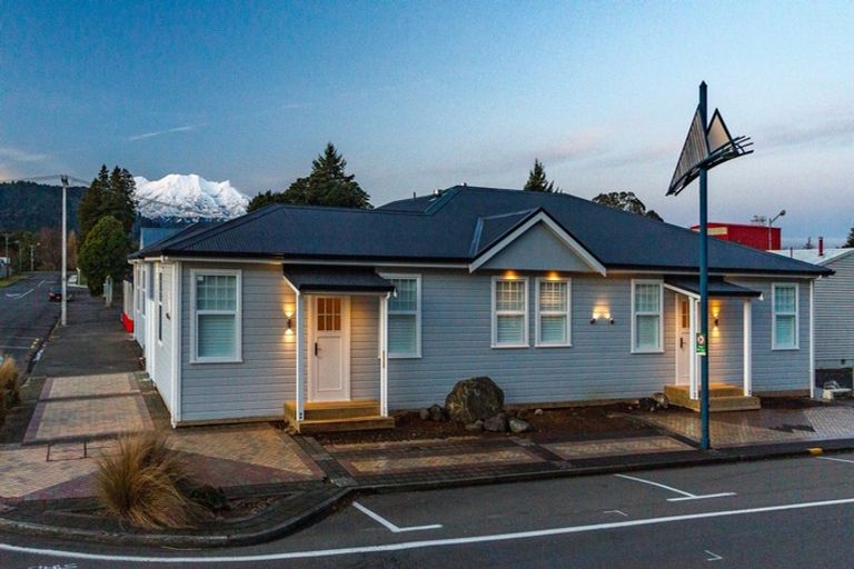 Photo of property in 23 Clyde St (state Highway 49), Ohakune, 4625