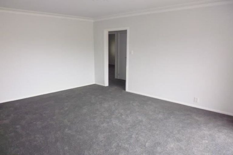 Photo of property in 16 Valentine Street, Papakura, 2110