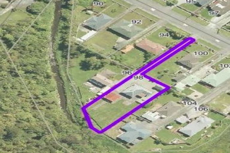 Photo of property in 98 Marlborough Street, Greymouth, 7805