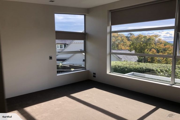 Photo of property in 62 Dyers Pass Road, Cashmere, Christchurch, 8022