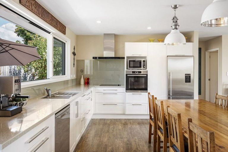 Photo of property in 30 Charlotte Drive, Omokoroa, 3114