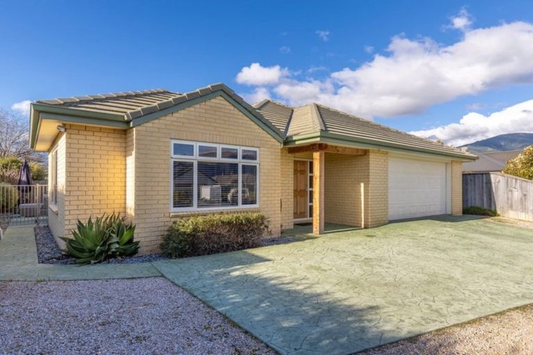 Photo of property in 9 Lassen Place, Stoke, Nelson, 7011