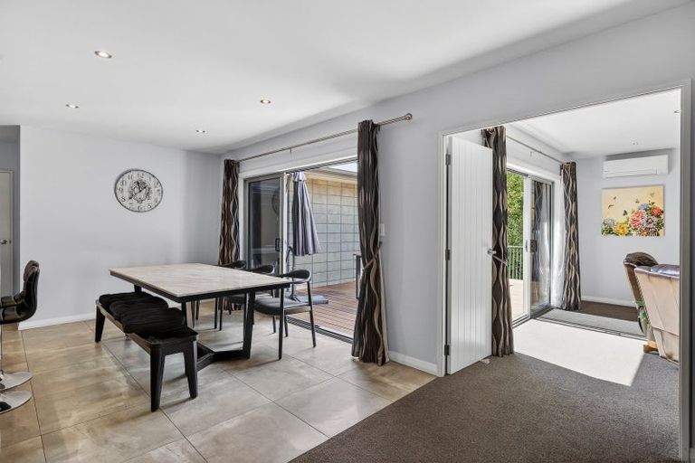 Photo of property in 5 Southill Way, Pyes Pa, Tauranga, 3112