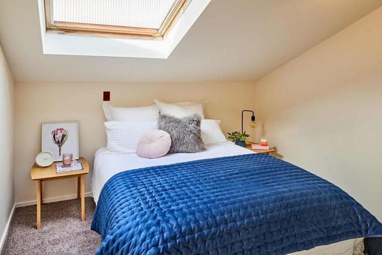 Photo of property in Courtenay Mews Apartments, 19/14 Alpha Street, Te Aro, Wellington, 6011