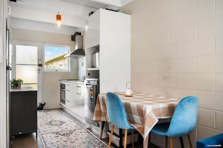 Photo of property in 5/5 Keeling Road, Henderson, Auckland, 0612