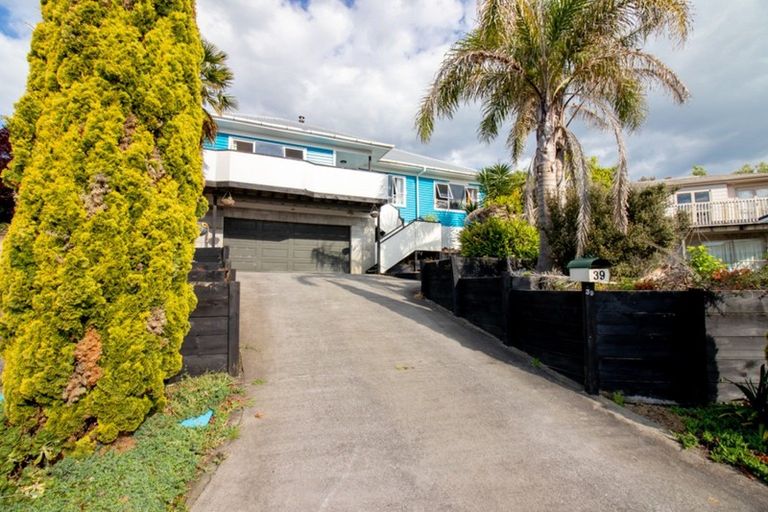Photo of property in 39 Keepa Avenue, Paeroa, 3600
