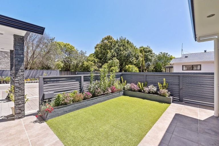 Photo of property in 185 Te Moana Road, Waikanae, 5036