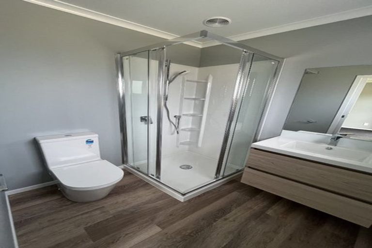 Photo of property in 9 Takapo Grove, Kelson, Lower Hutt, 5010