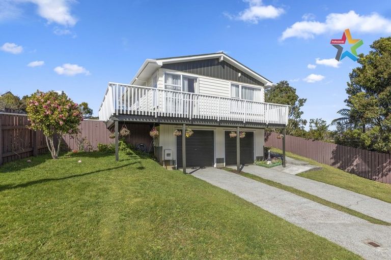 Photo of property in 5 Timaru Grove, Kelson, Lower Hutt, 5010