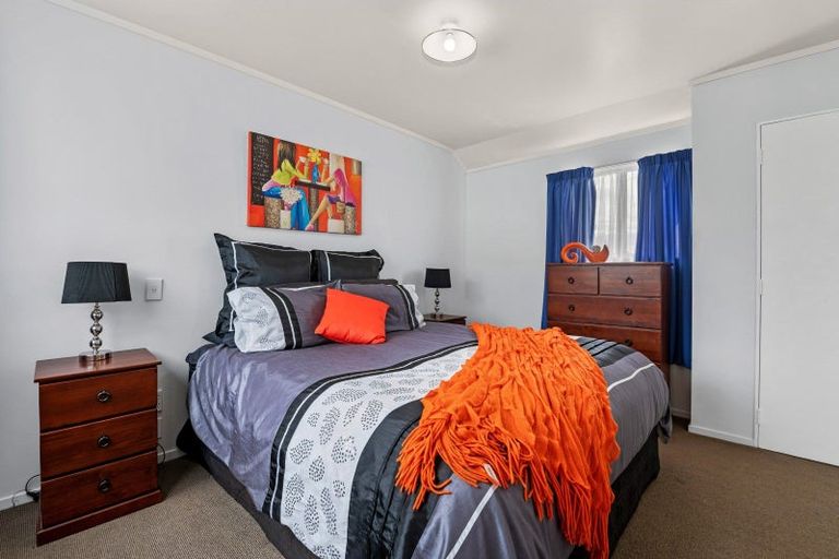 Photo of property in 11 Chapman Place, Fairy Springs, Rotorua, 3015