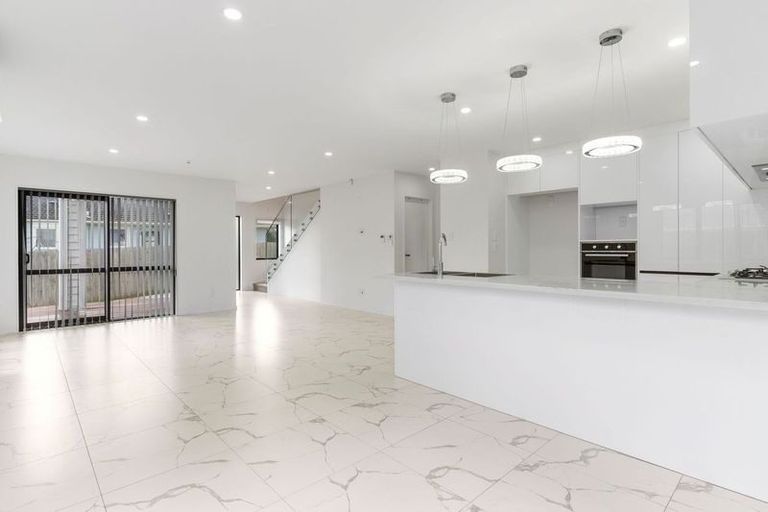 Photo of property in 38b Rowandale Avenue, Manurewa, Auckland, 2102