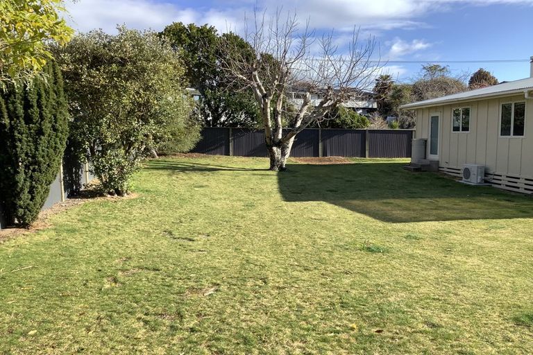 Photo of property in 9 Kowhai Road, Rainbow Point, Taupo, 3330