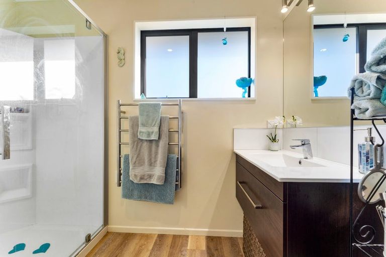 Photo of property in 10 Carmello Grove, Richmond, 7020