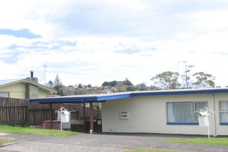 Photo of property in 11 Winiata Street, Brookfield, Tauranga, 3110