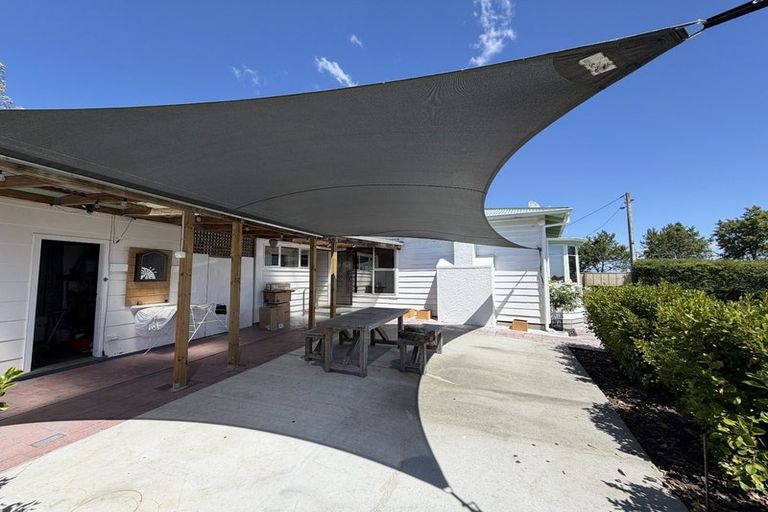 Photo of property in 49 School Road, Clive, 4102