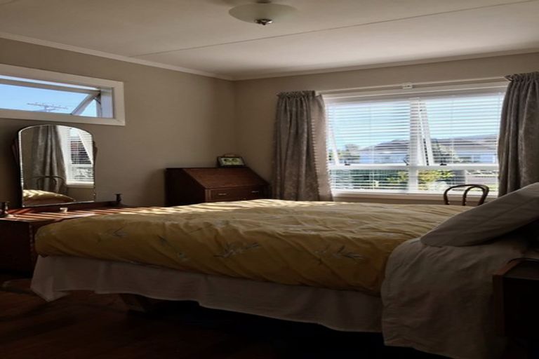 Photo of property in 2 Turenne Street, Inner Kaiti, Gisborne, 4010