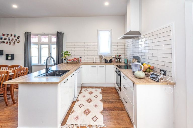 Photo of property in 3a Pharazyn Street, Gonville, Whanganui, 4500