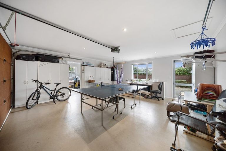 Photo of property in 91 Kaipara Road, Papakura, 2582