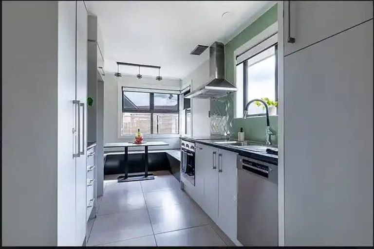 Photo of property in 15 Milan Road, Papatoetoe, Auckland, 2025