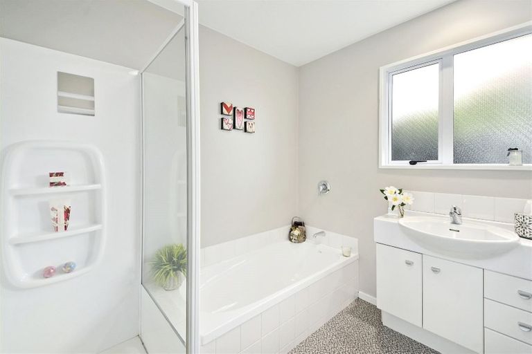 Photo of property in 23 Glencullen Drive, Casebrook, Christchurch, 8051