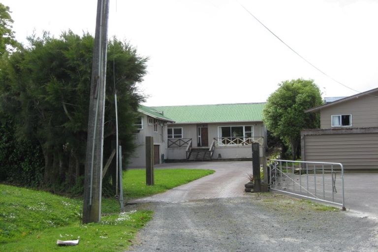 Photo of property in 1 Oraha Road, Huapai, Kumeu, 0810