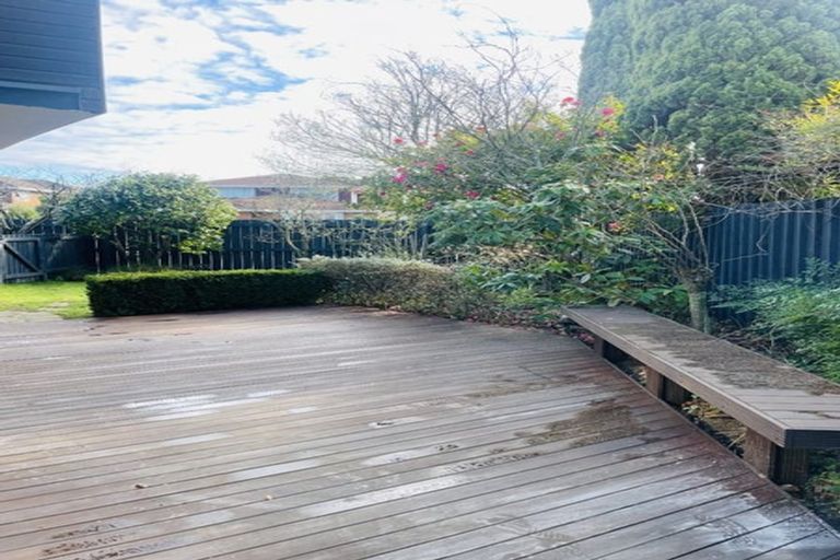 Photo of property in 1/35 Solway Avenue, Ilam, Christchurch, 8041