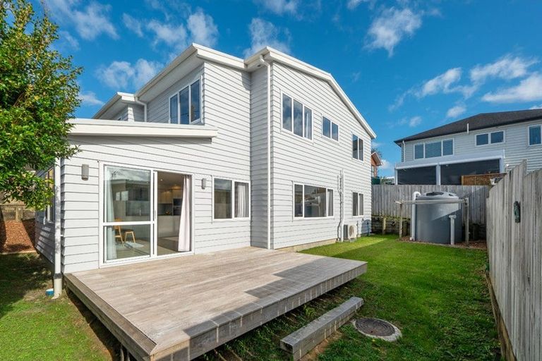 Photo of property in 145 Manuka Road, Bayview, Auckland, 0629