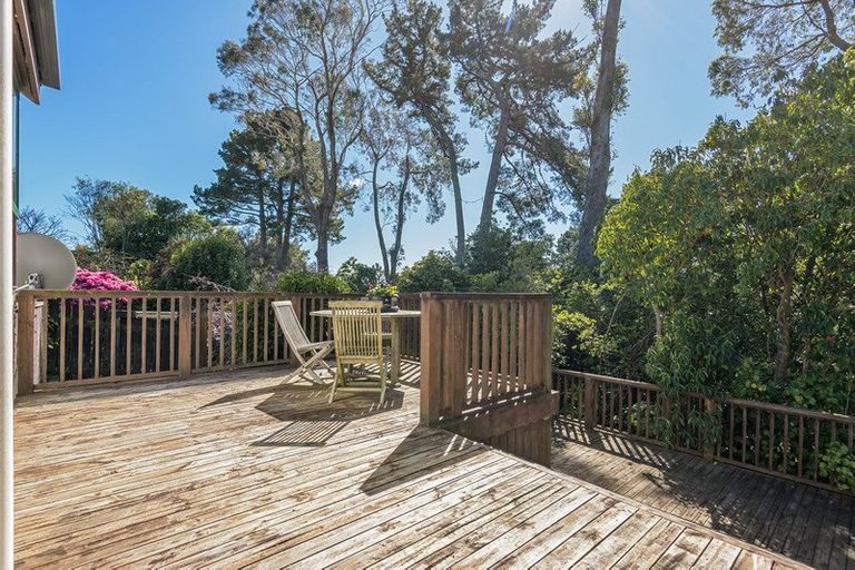 Photo of property in 36 Clifton Terrace, Fitzherbert, Palmerston North, 4410