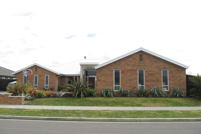 Photo of property in 22 Chester Street, Kaiapoi, 7630