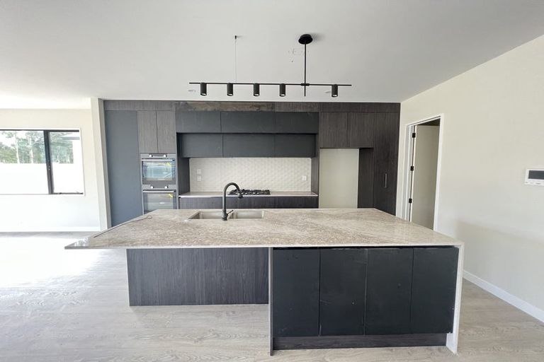 Photo of property in 23 Sidwell Road, Wainui, 0932