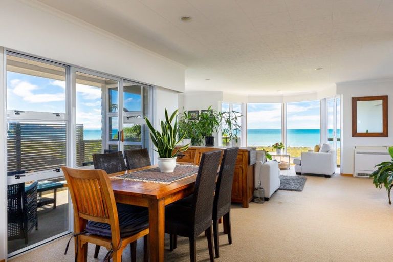 Photo of property in 120 Rarangi Beach Road, Rarangi, Blenheim, 7273