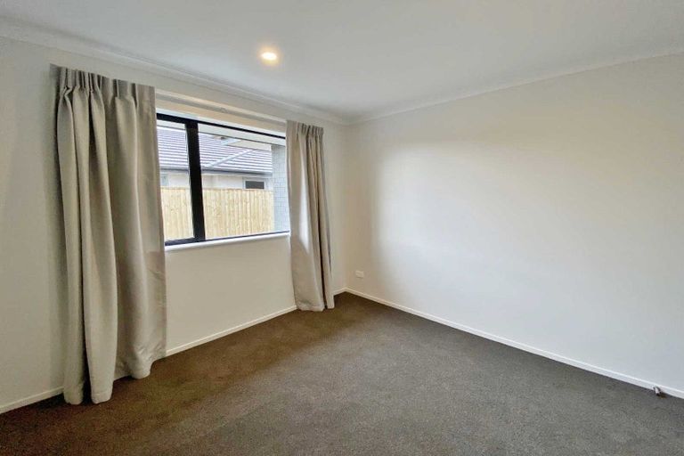 Photo of property in 38 Blue Jacket Drive, Halswell, Christchurch, 8025