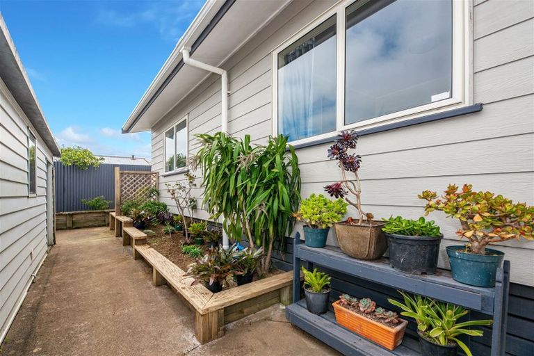 Photo of property in 2/44 Orion Street, Papakura, 2110