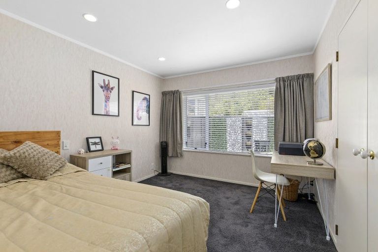 Photo of property in 2/21 Sharpe Crescent, Wainuiomata, Lower Hutt, 5014