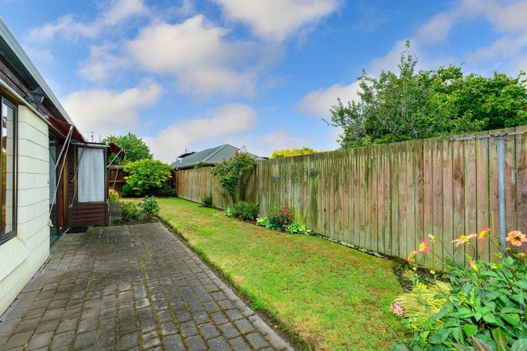 Photo of property in 2/34 Strathfield Avenue, Dallington, Christchurch, 8061