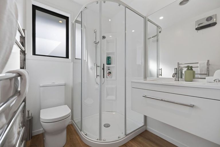 Photo of property in 26 Coopworth Road, Jacks Point, 9371