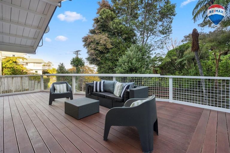 Photo of property in 51 Normandale Road, Normandale, Lower Hutt, 5010