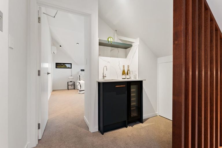 Photo of property in 47d Hastings Road, Mairangi Bay, Auckland, 0630